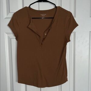 L American Eagle Henley top